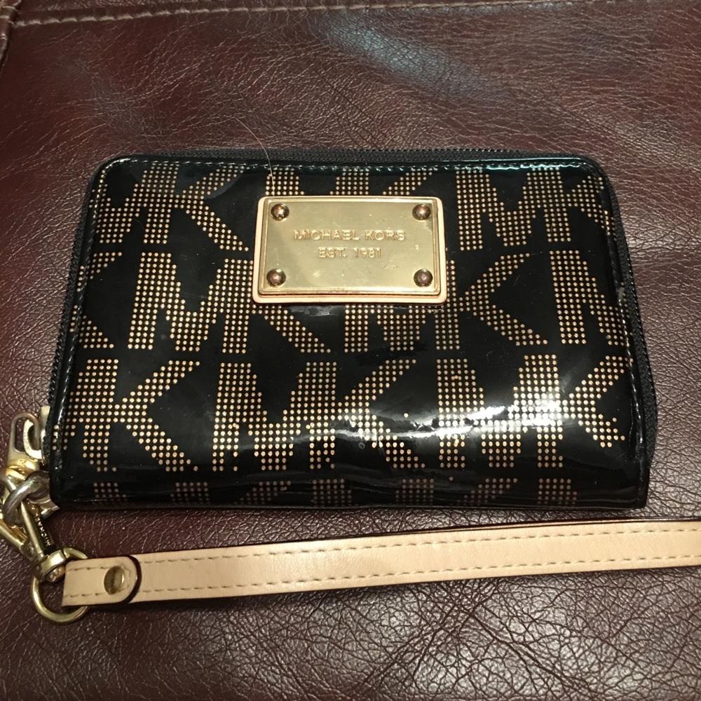 Michael Kors Authentic Small Wallet