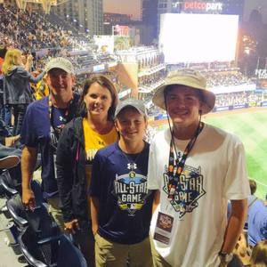 Meet your Posher, Kimberly