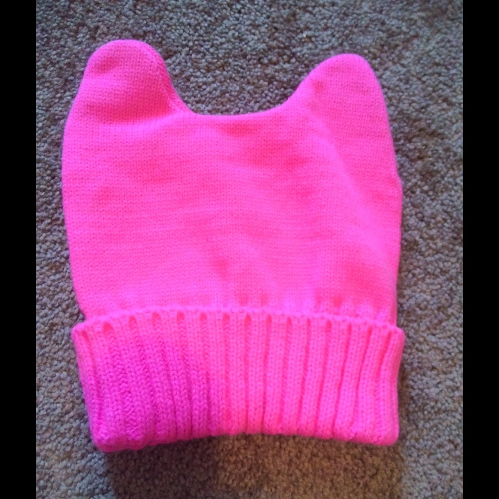 Knitted cat-ear hat