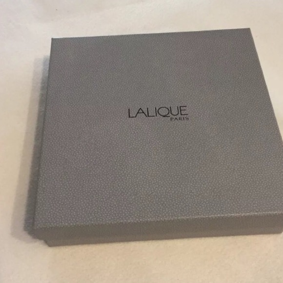 Lalique France Crystal Leaf Black leather 40\