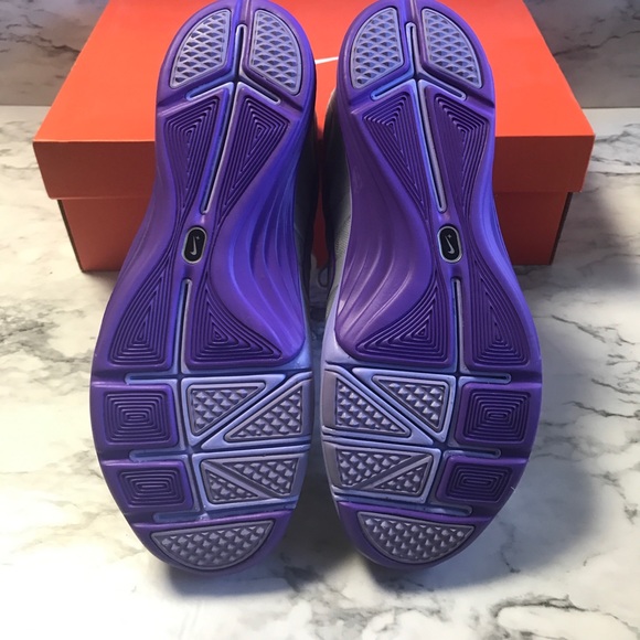 Nike Women's Lunar Allways Trainer Shoes - Picture 6 of 6