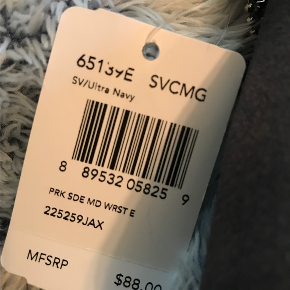 Coach wristlet 🌷 - Picture 5 of 6