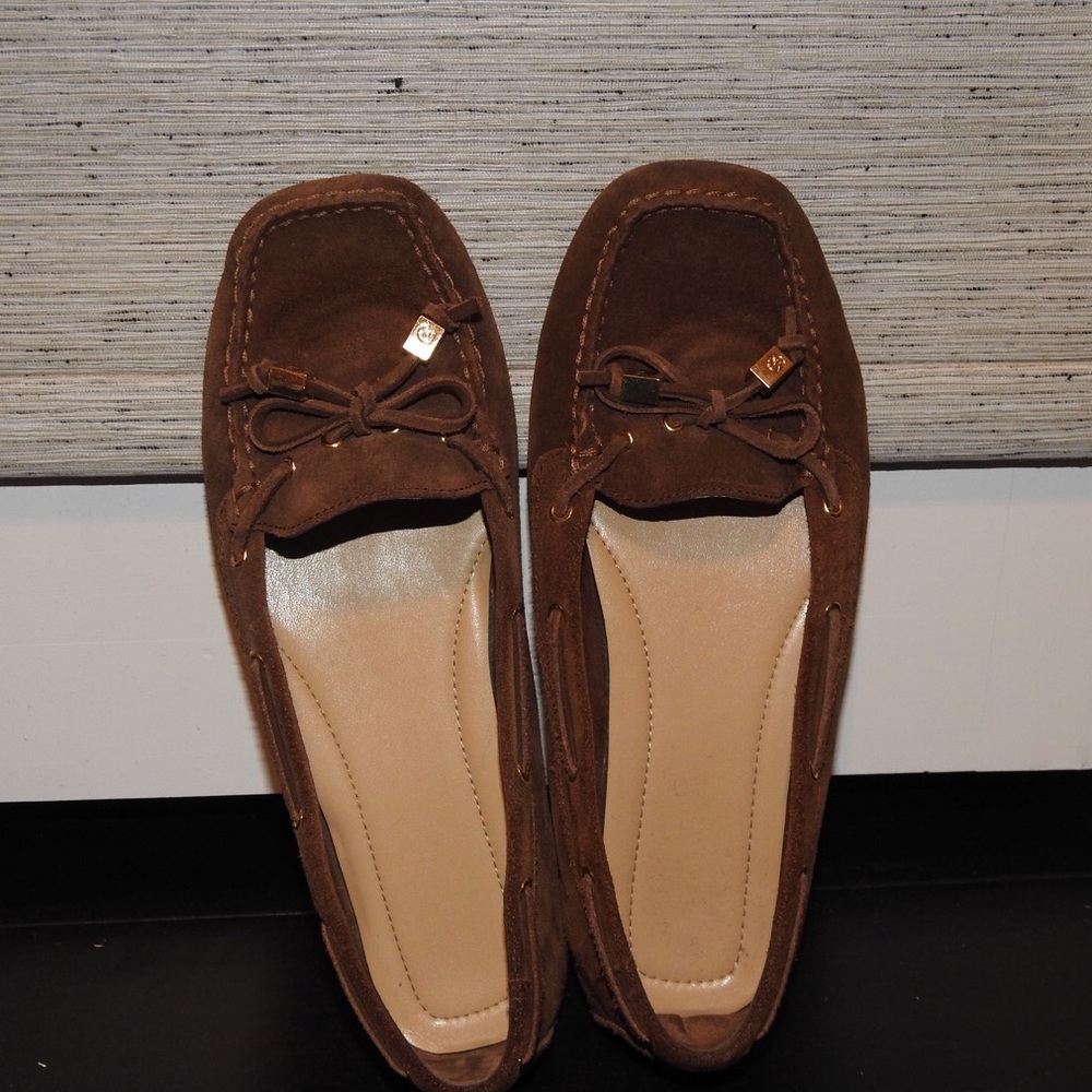 Michael Kors dress flats