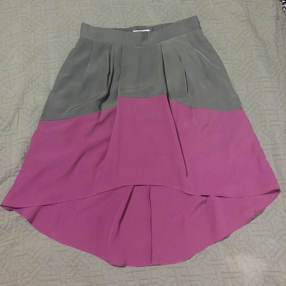 New BCBG pink & grey Hi-Lo skirt