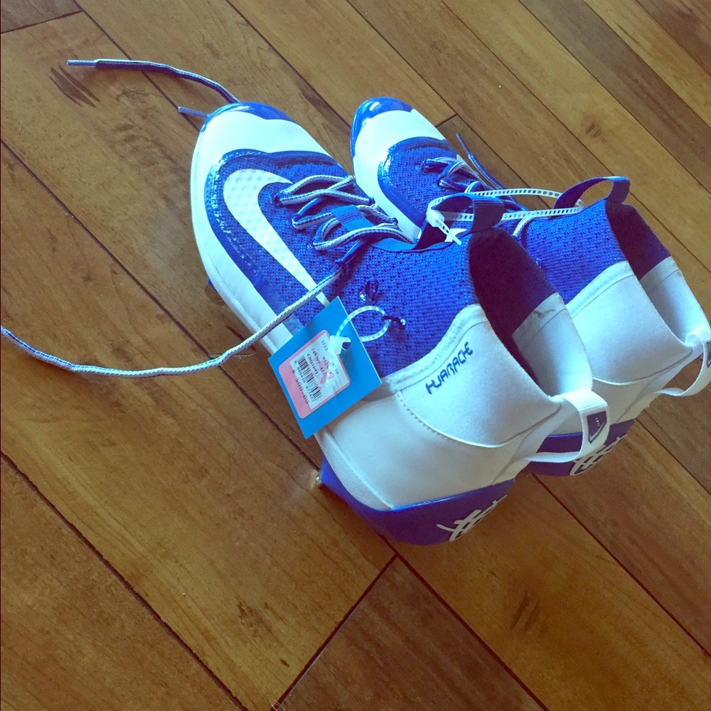 Nike medal baseball cleats