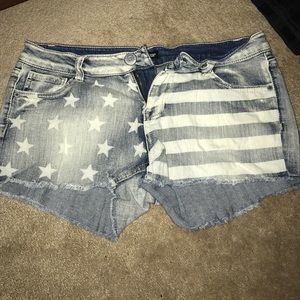 american flag shorts!
