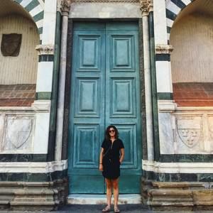 Meet your Posher, Suzanne