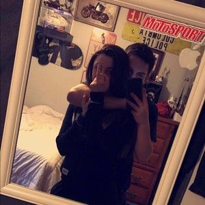 Meet your Posher, Joel