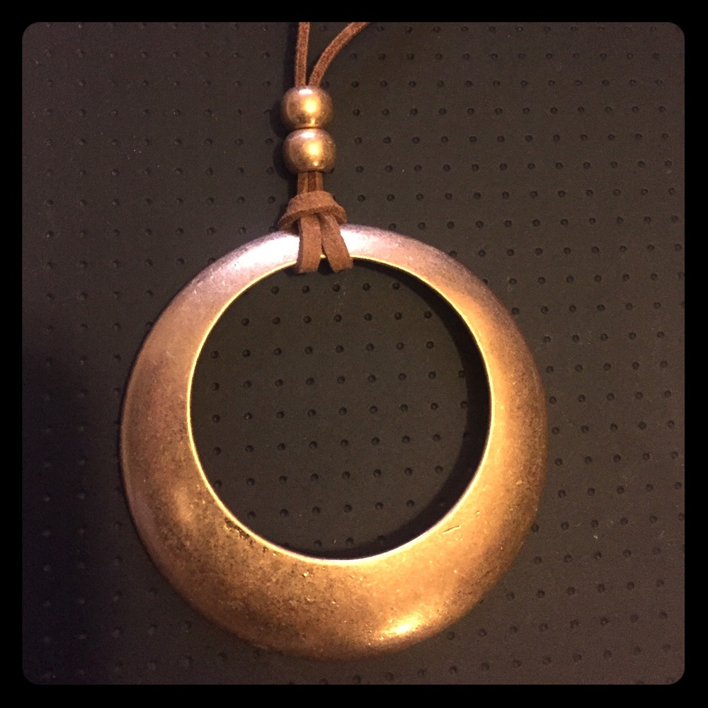 Suede necklace