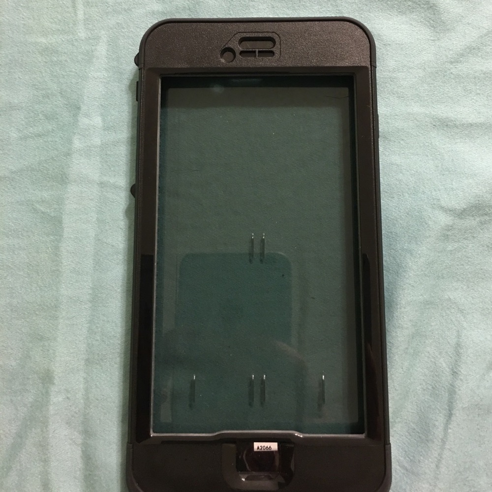 New lifeproof iPhone 6s Plus case