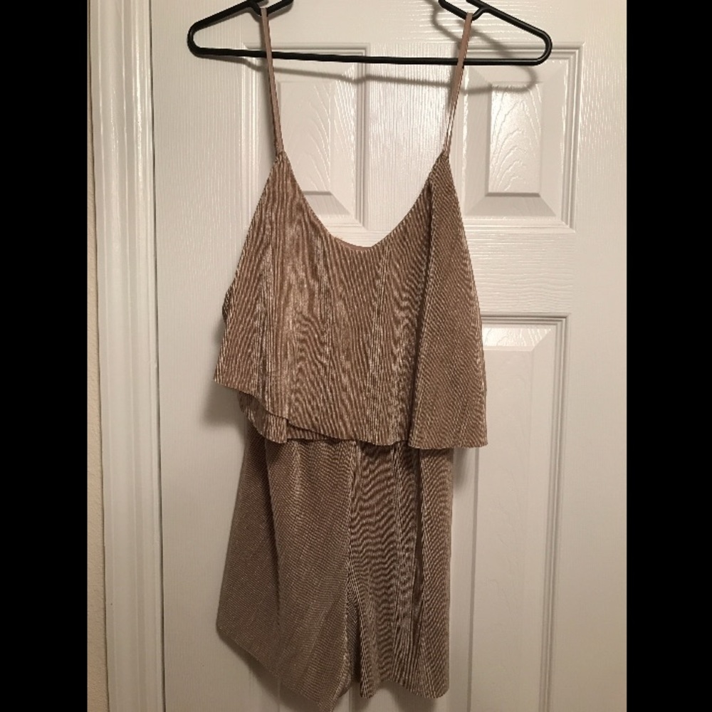 Champagne romper