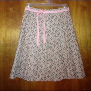 Intaitians brand beautiful skirt size 4.