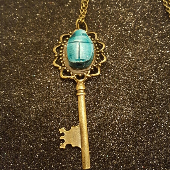SOLD Bronze Skelton Key Scarab necklace - Picture 4 of 4