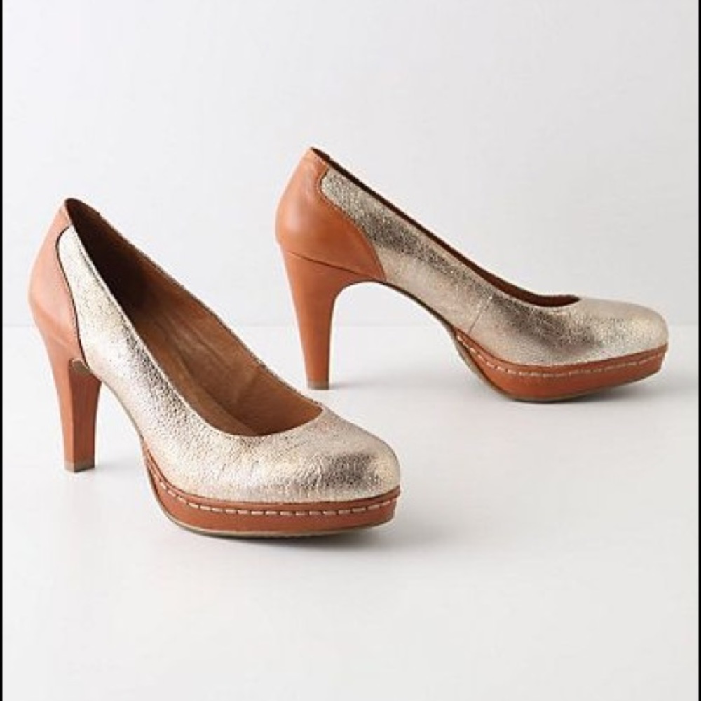 Anthropologie Schuler & Sons Earth & Gold Heels