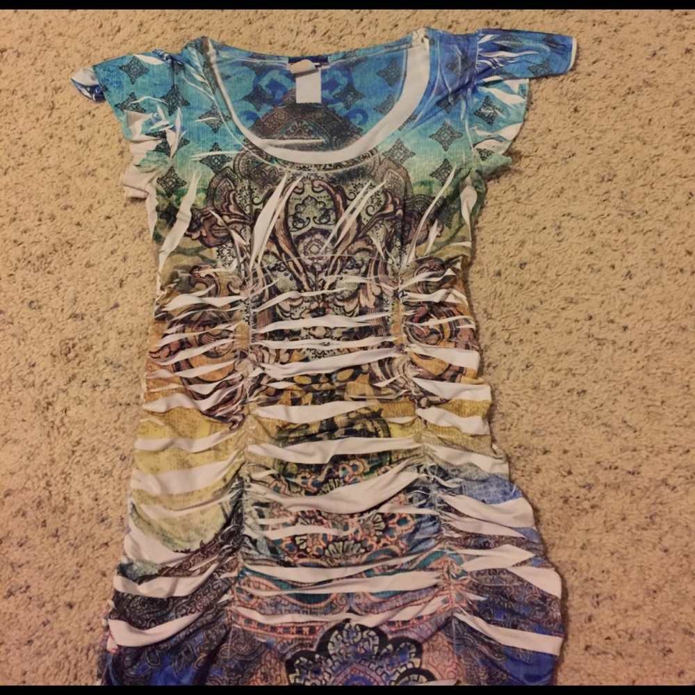 Body central tshirt. Size medium