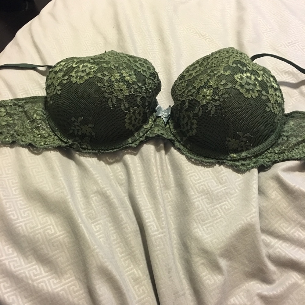 Lacy bra