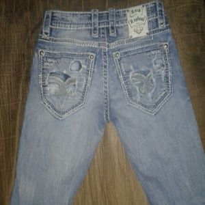 Mens rock revival