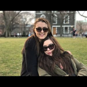 Meet your Posher, Jenna