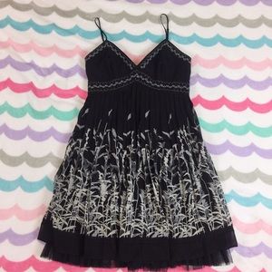 BCBGMaxAzria Dresses - BCBG cocktail dress BCBGMaxAzria Dresses - BCBG cocktail dress