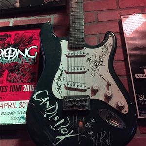 Meet your Posher, Hugo