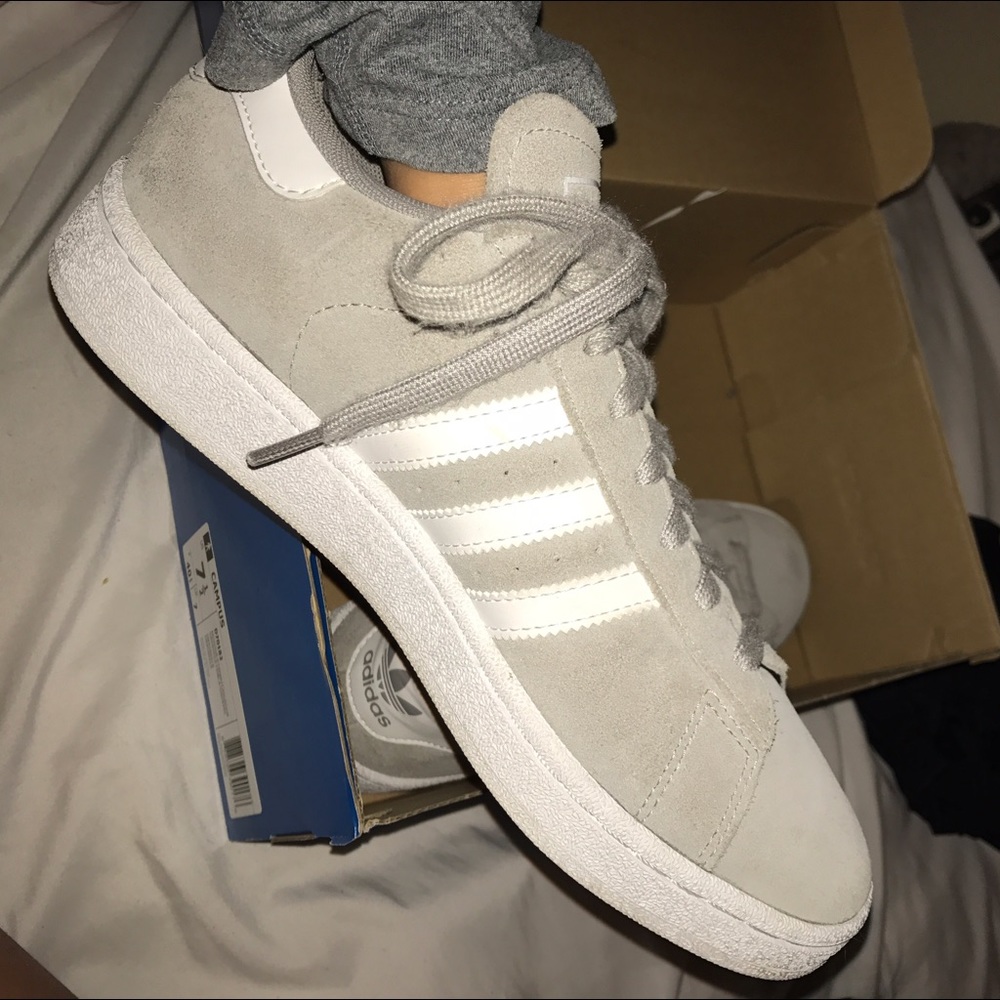 Adidas Original Campus shoe