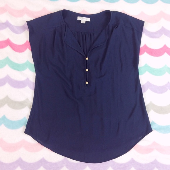 Forever 21 Tops - Navy blouse Forever 21 Tops - Navy blouse