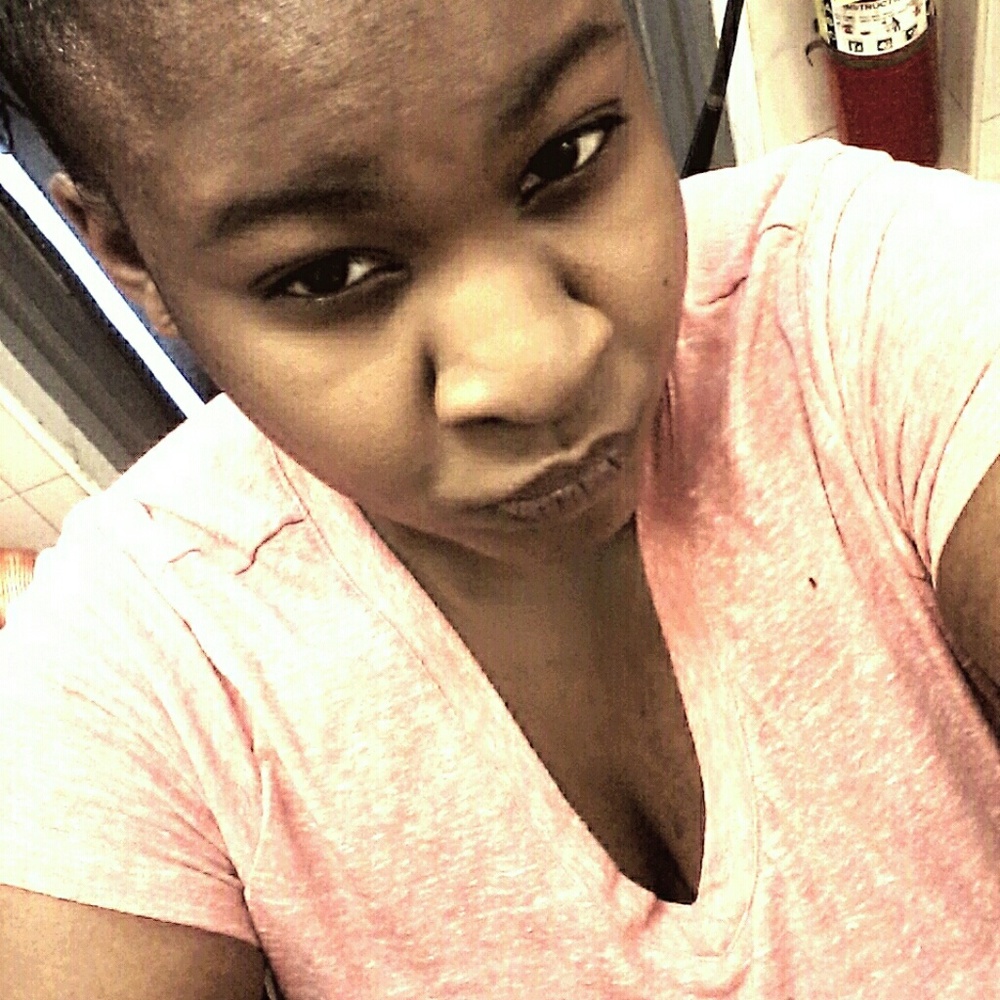 Meet your Posher, Nene