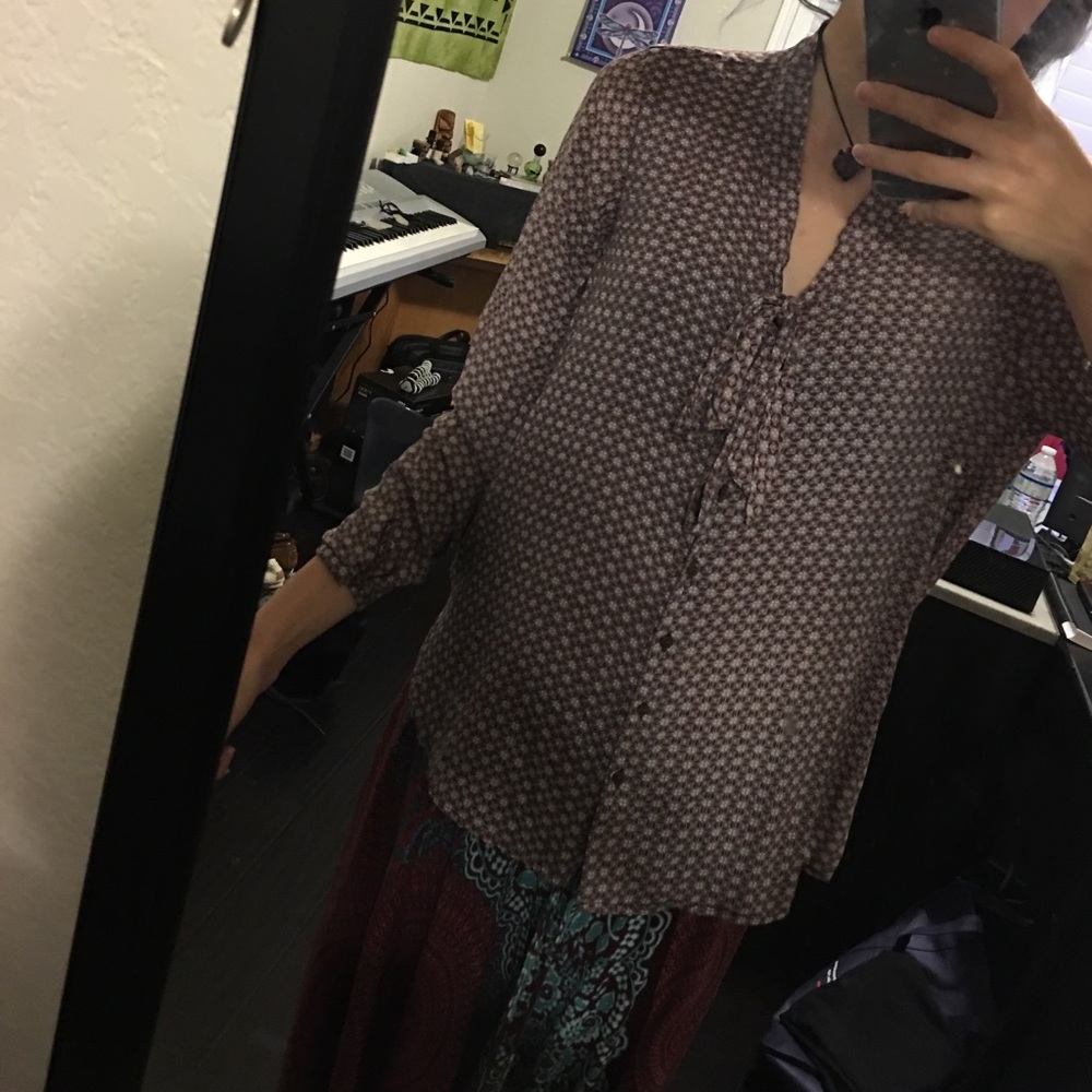Business casual button down top