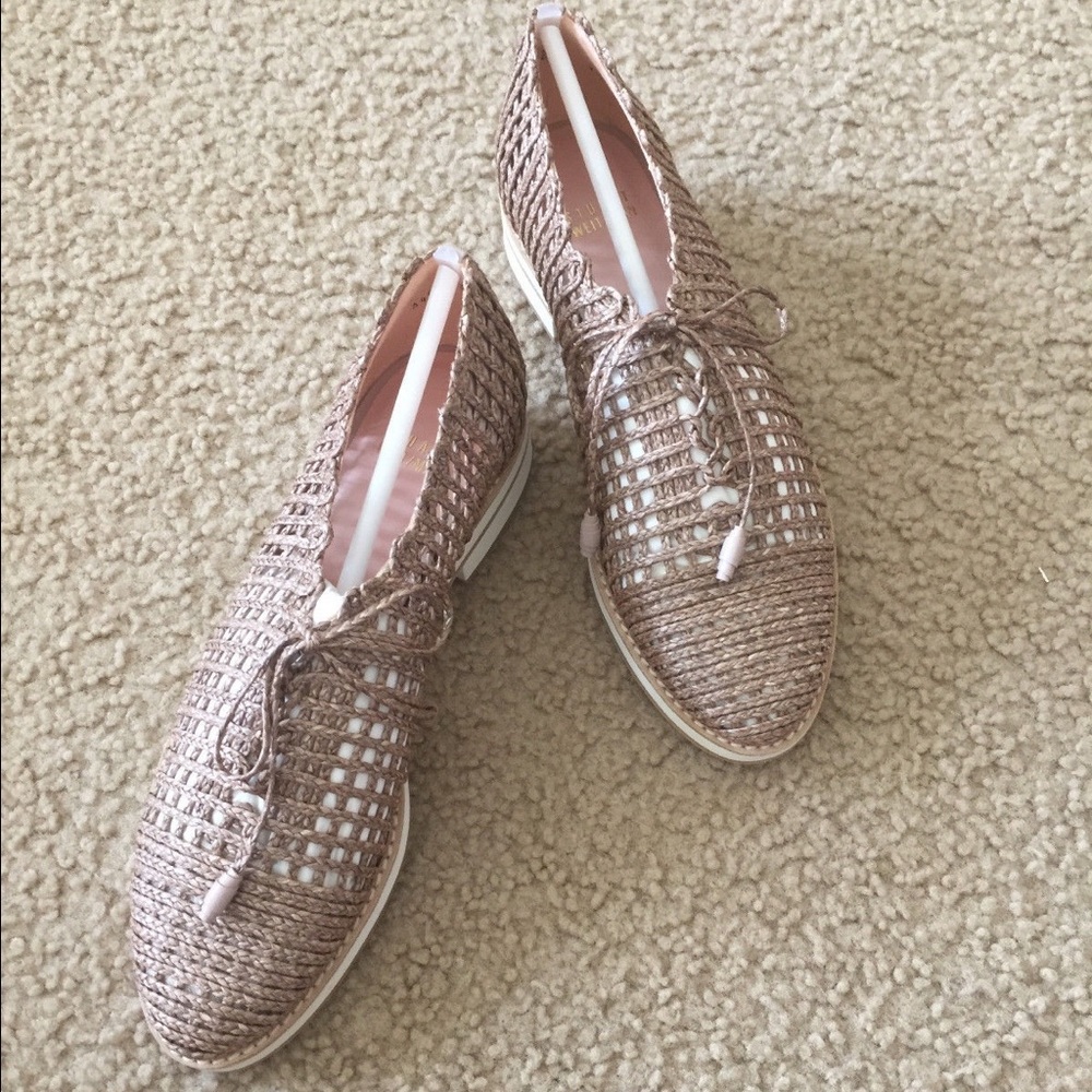 Stuart Weitzman JazzyGirl Oxford in flax twine - Picture 3 of 5