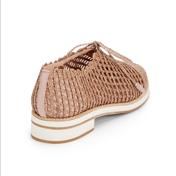Stuart Weitzman JazzyGirl Oxford in flax twine - Picture 2 of 5