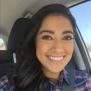 Meet your Posher, Violet