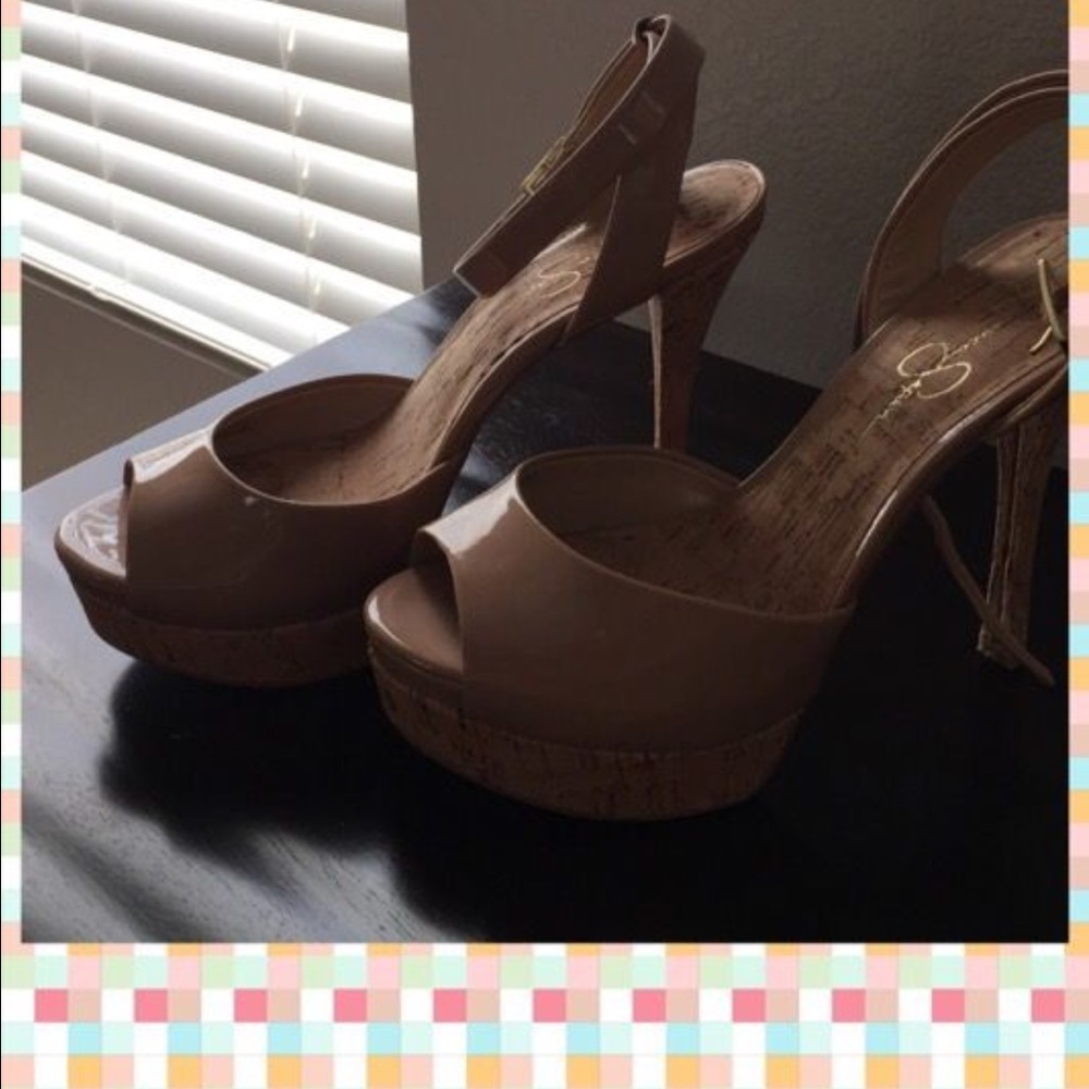 Nude Jessica Simpson 9 1/2 heels