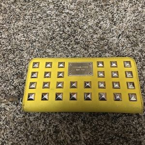 Michael Kors Pyramid Studded Saffiano Wallet