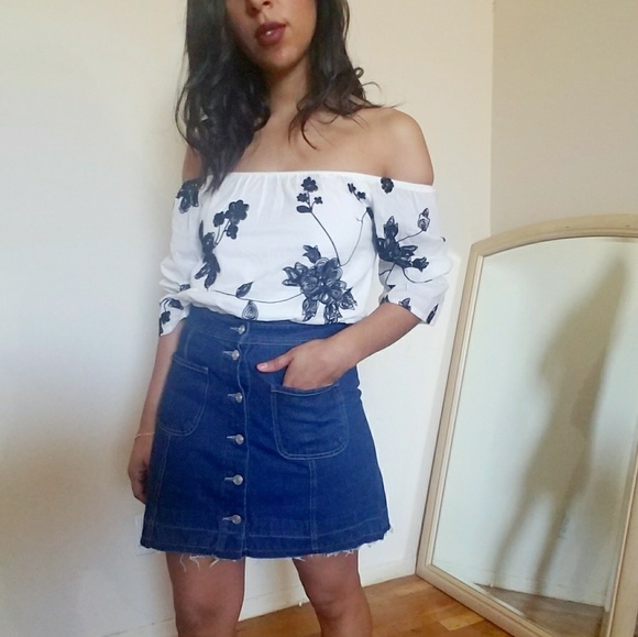 CLASSIC DENIM A LINE SKIRT - Picture 2 of 7