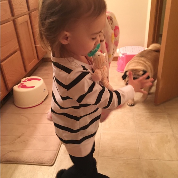 💕1 Left -Shirt & Leggings Set - Picture 6 of 6