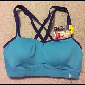Lily of France Crosse Back Sports Bra Med NWT