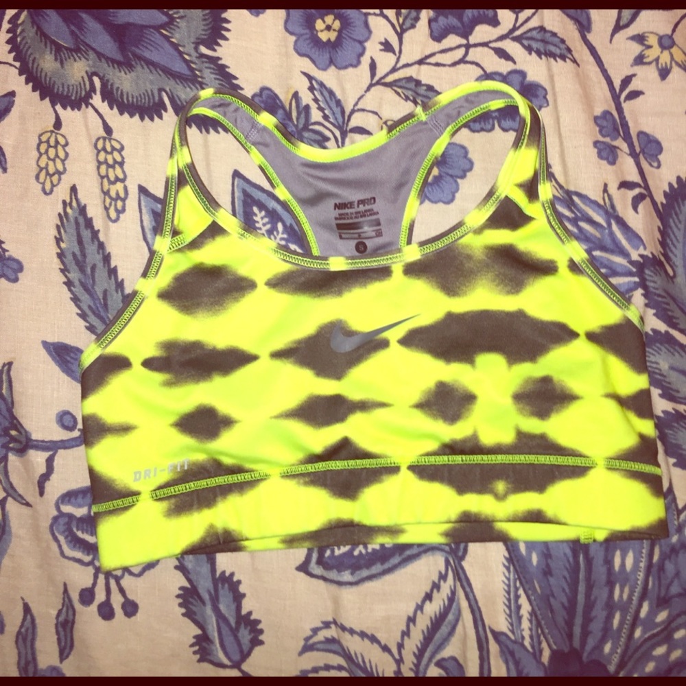 Nike sports bra