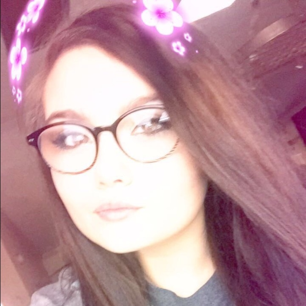 Meet your Posher, Tabitha