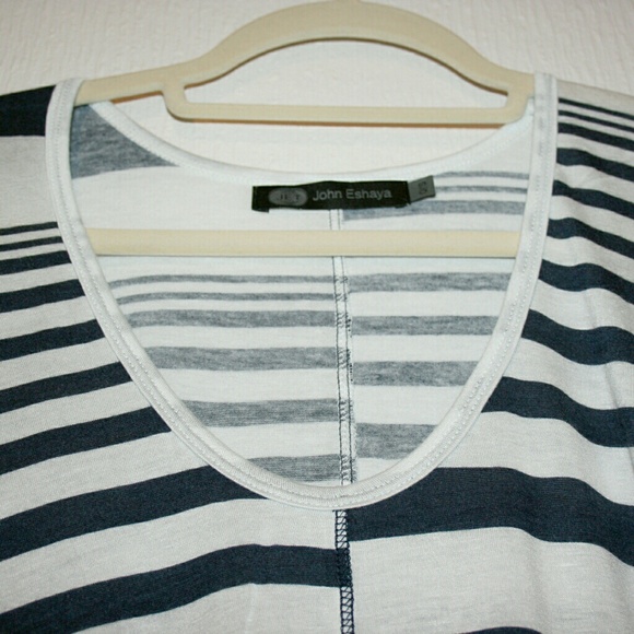⚡PRICE DROP⚡ Misaligned Stripe Roll Sleeve T NWOT - Picture 3 of 6