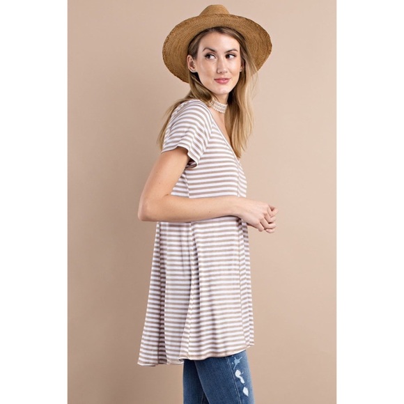 Striped Tunic - Picture 4 of 6