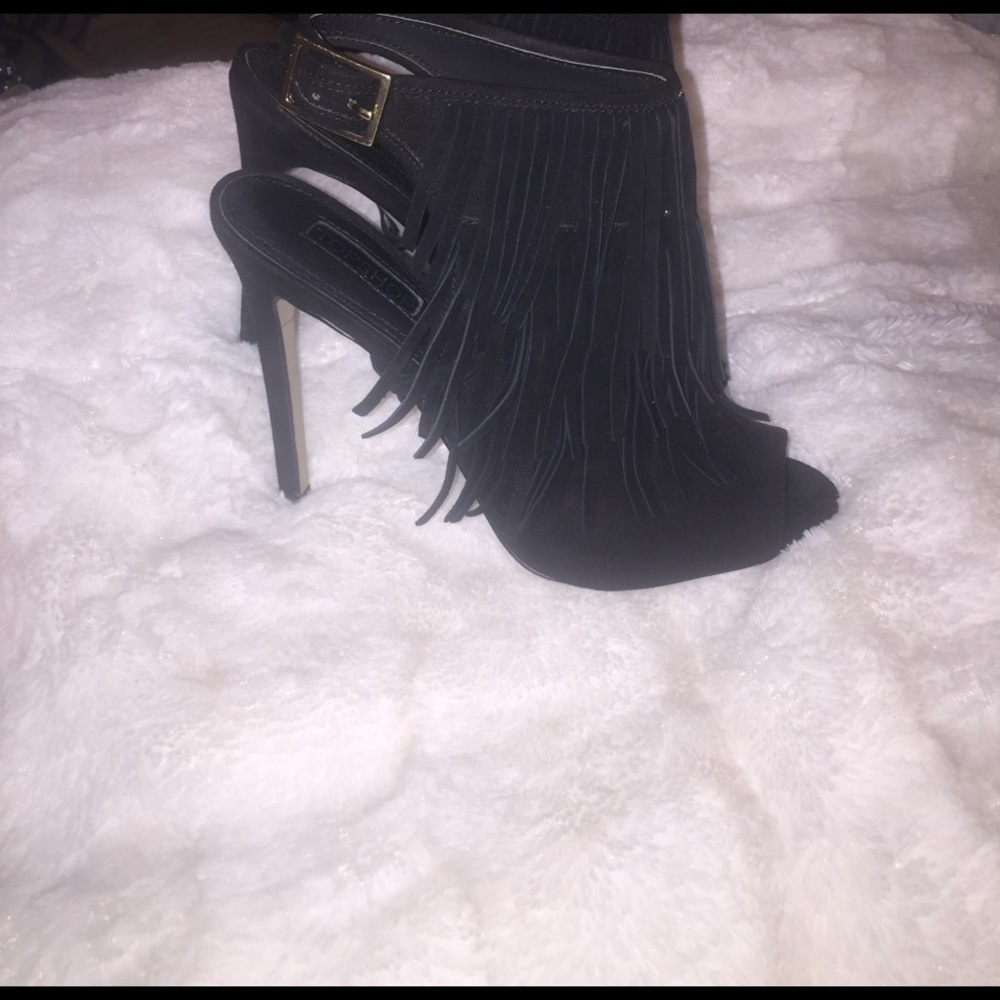 Black suede fringe top shelf heels