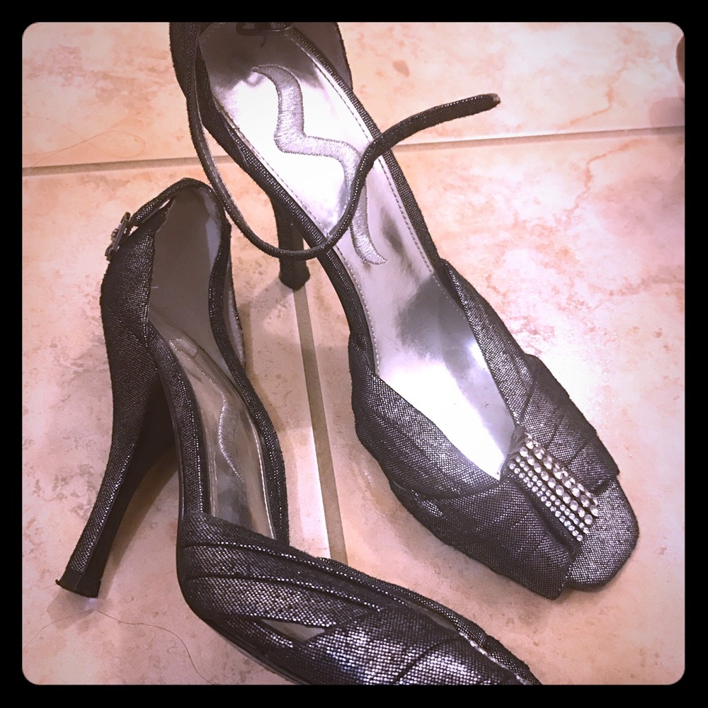 Silver with stones high heeled shoes