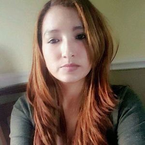 Meet your Posher, Dina