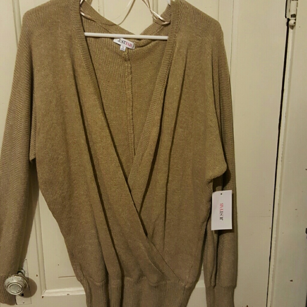 NWT Just Fab tan sweater. Size XL
