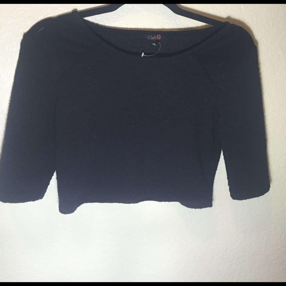 Mesh paneled shoulder crop shirt by guess.