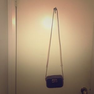 Michael Kors purse! Only worn a couple times!