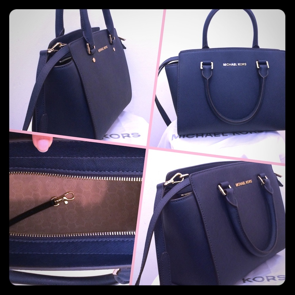 Michael Kors Selma Medium