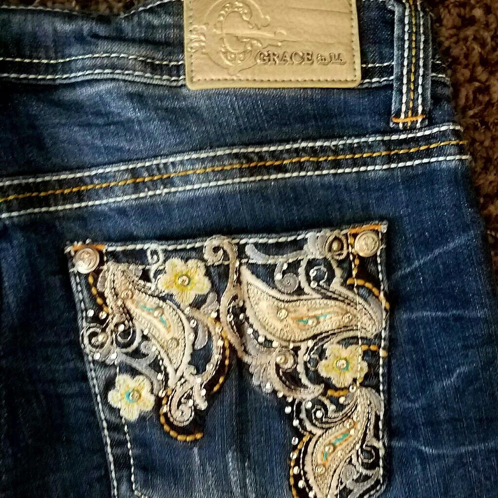 Grace Embellishment Denim Shorts