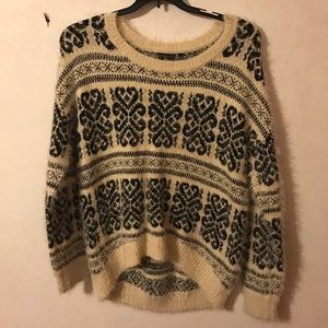 Sweater L