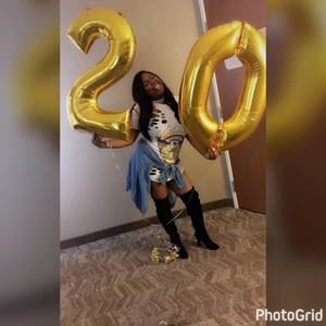 Meet your Posher, Izola